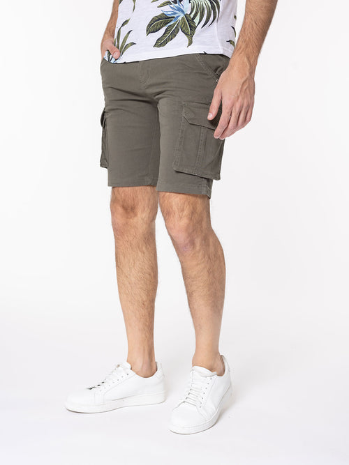 Bermuda con tasconi|Colore:Verde militare 