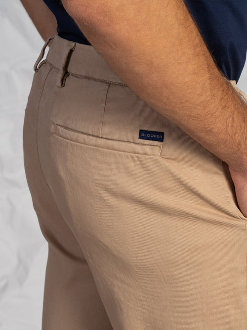 Pantaloni Chino mini pence|Colore:Beige