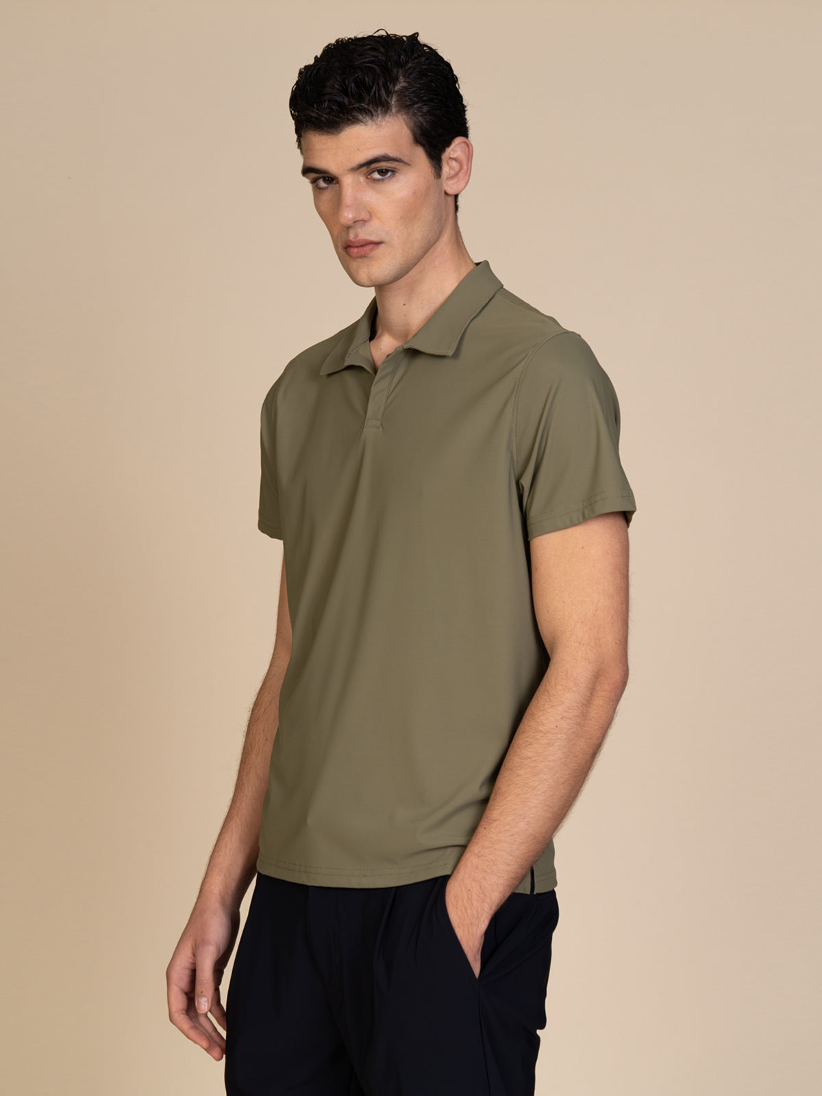 Polo in tessuto liscio|Colore:Verde militare