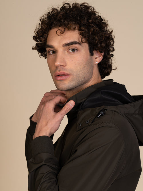 Giubbotto bomber con cappuccio|Colore:Verde militare