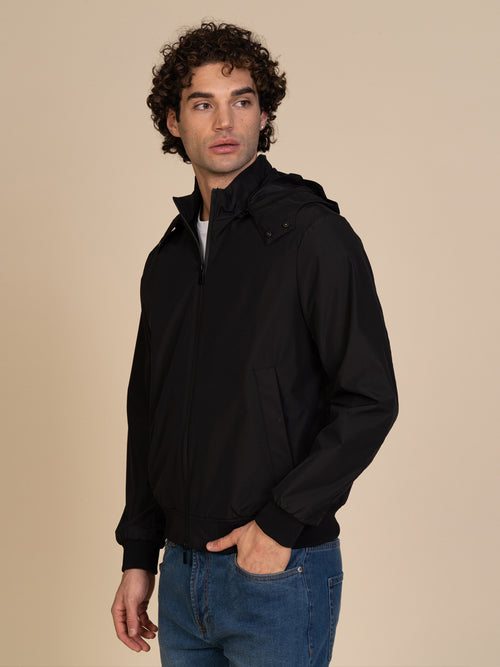 Giubbotto bomber con cappuccio|Colore:Nero