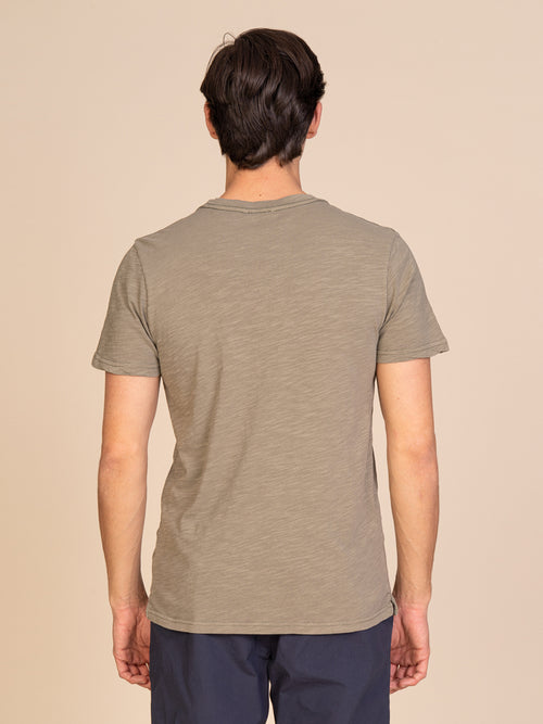 T-Shirt con taschino|Colore:Verde militare